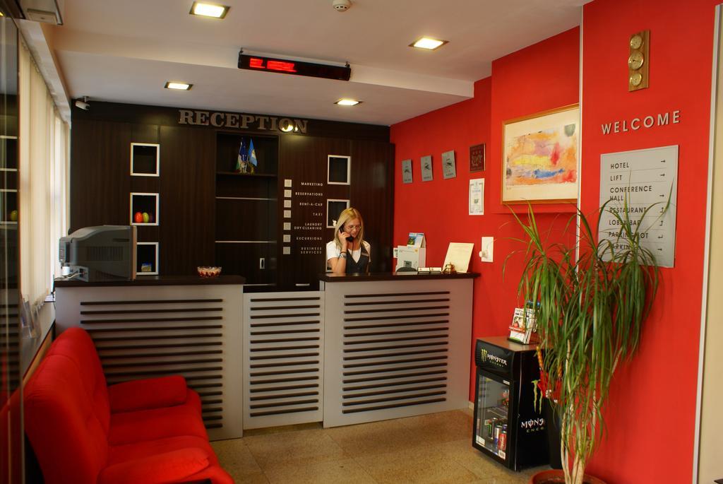 Hotel Real Plowdiw Exterior foto